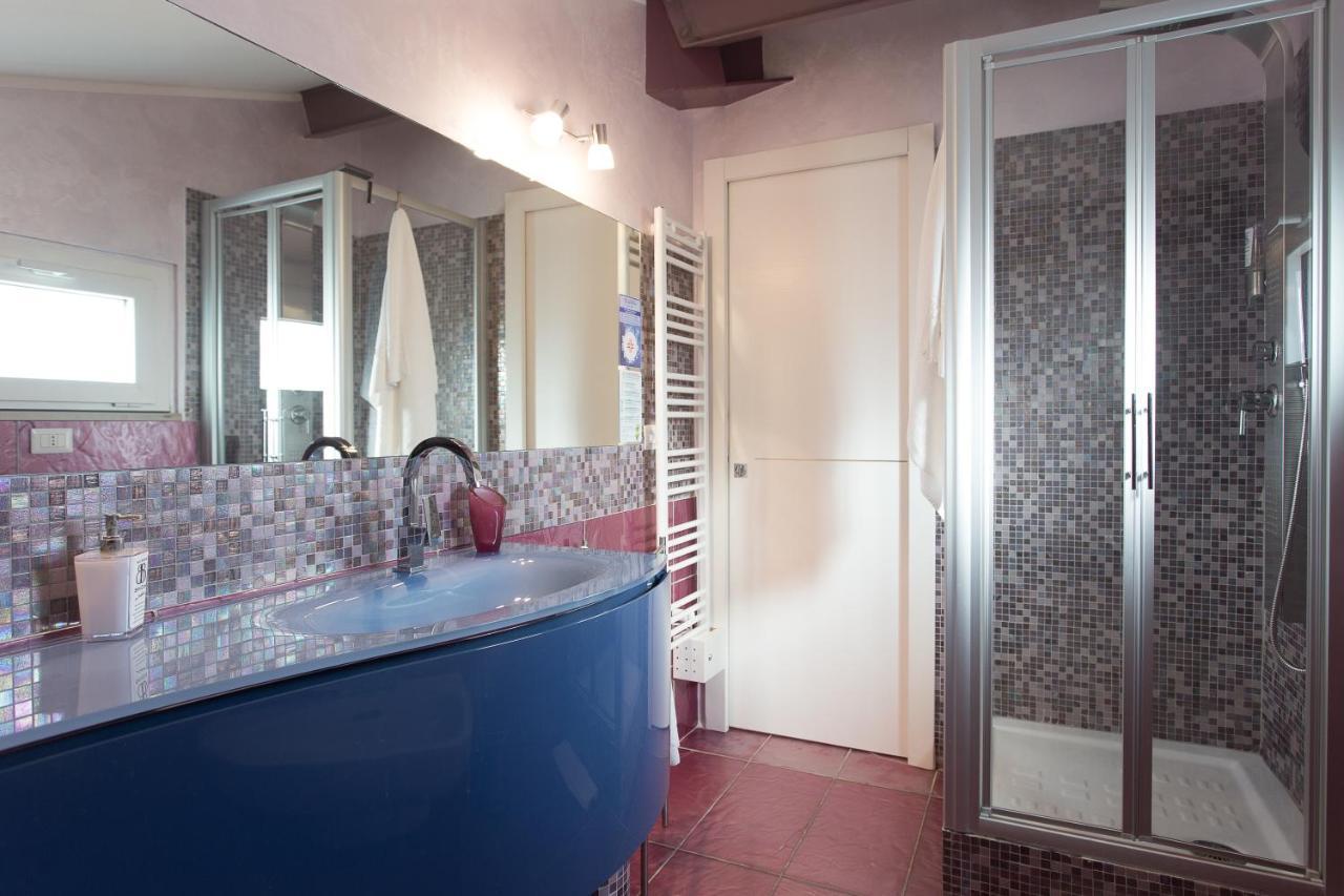 Bb Savoia Bed & Breakfast