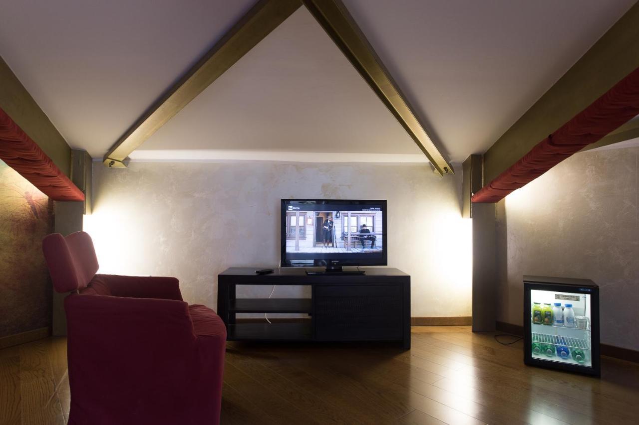 Bb Savoia Bed & Breakfast